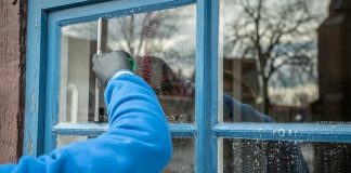 cleaning-conservatory