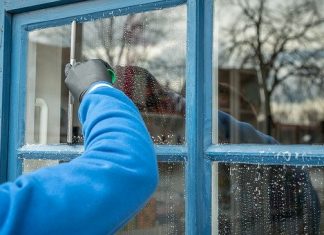 cleaning-conservatory